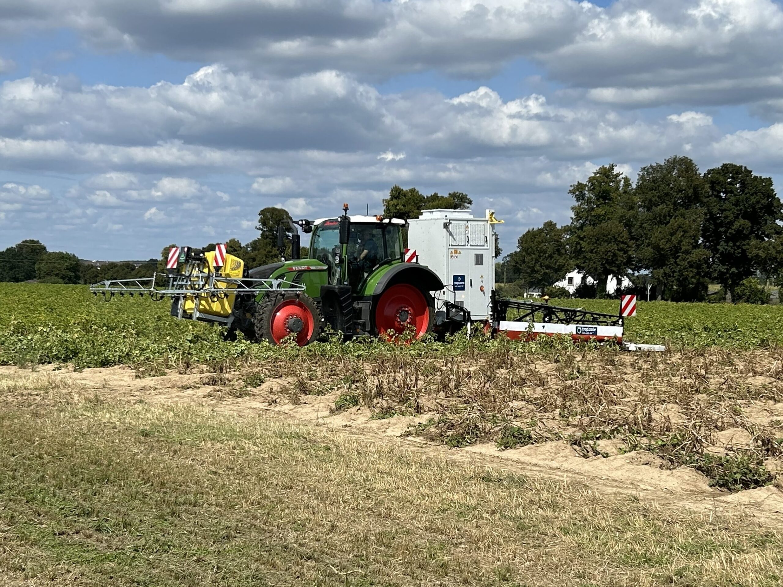 crop.zone - hybrid electric desiccation 